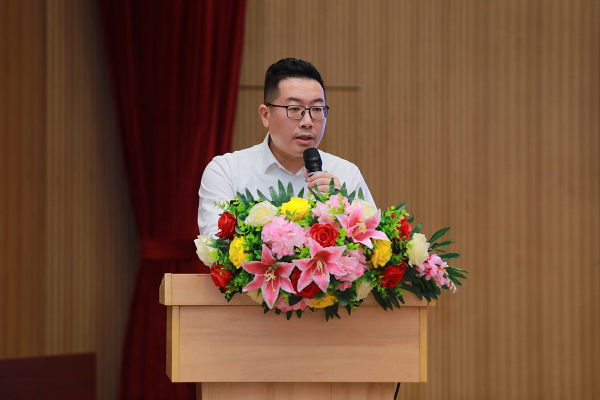 1764226200801320.jpg 3t8Kg6lY.jpg